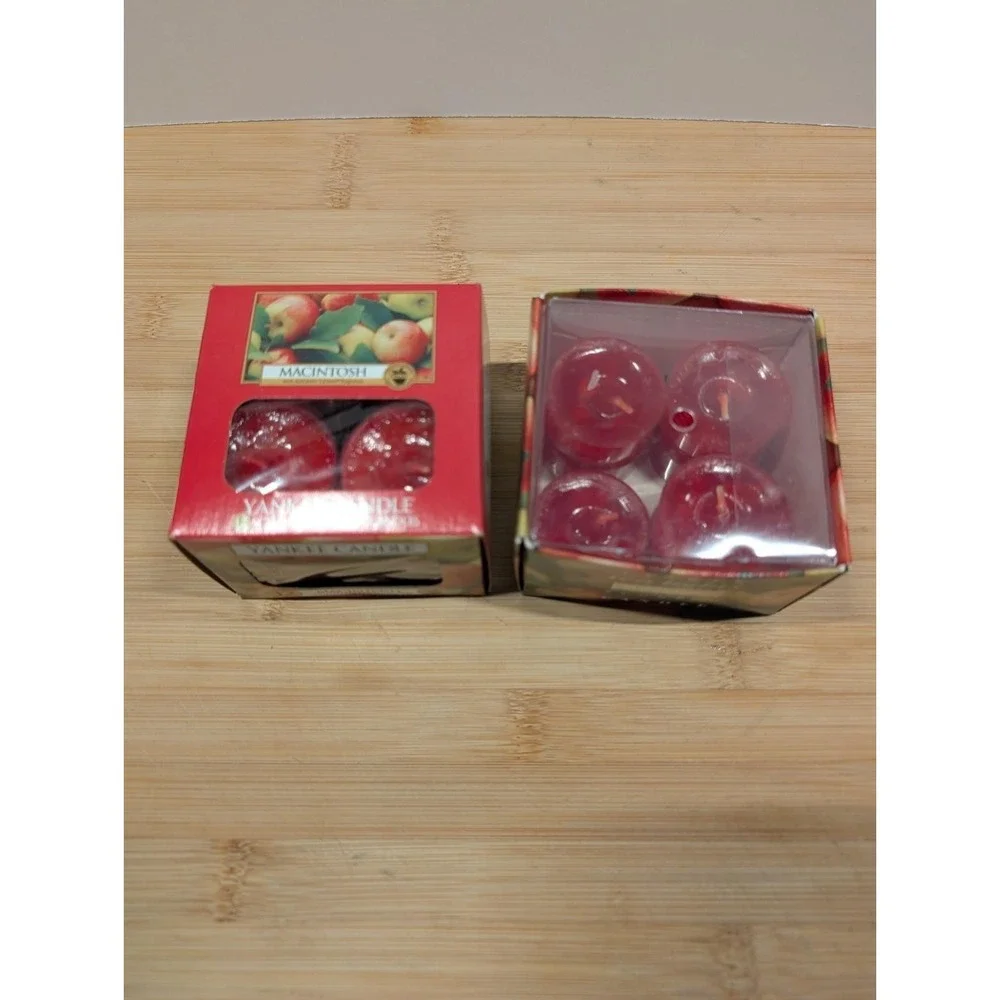 Yankee Candle Tea Lights 12 pack NEW Plus 7 Pack Open All Unused Macintosh Scent